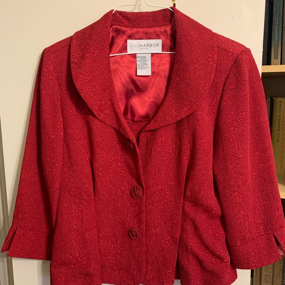 Sag Harbor Women's Textured Red Blazer